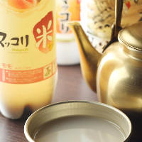 韓国酒といえばマッコリ！生マッコリは乳酸菌豊富で腸に健康に◎