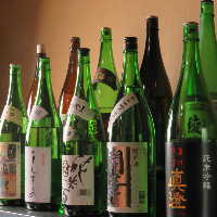 日本各地の厳選日本酒をご用意☆飲み放題への追加もOK♪