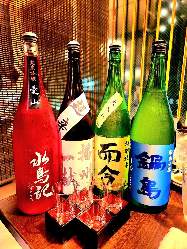 常時、全国10種類以上の日本酒を提供！