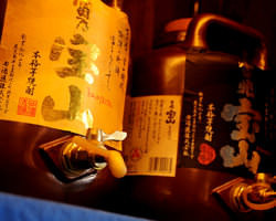 広島地酒から全国銘酒、焼酎多数取り揃えております。