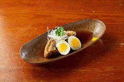 岡山食材を使った一品料理も多数ご用意。