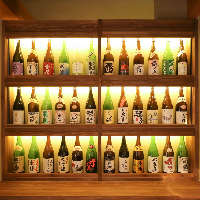日本全国の日本酒をご用意。四季に合わせたラインナップ☆